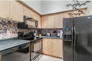 2440 W Horatio St, Tampa, FL 33609, Sold 10/07/21
