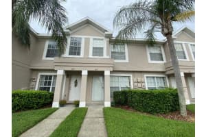 325 Kensington Lake Cir, Brandon, FL 33511, Sold 10/08/21