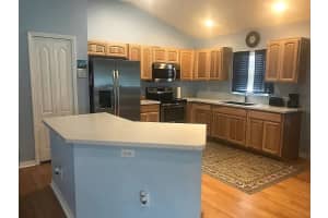 8512 Canterbury Lake Blvd, Tampa, FL 33619, Sold 10/19/21