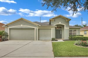 2714 Valencia Grove Dr, Valrico, FL 33596, Sold 10/07/21