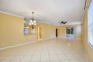 6021 Lanshire Dr, Tampa, FL 33634, Sold 10/04/21