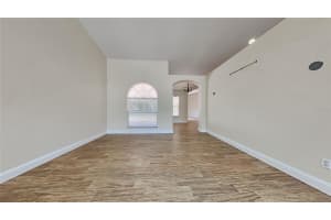 1951 Parkglen Cir, Apopka, FL 32712, Sold 11/15/21