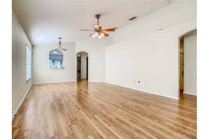 1123 Seminole Sky Dr, Ruskin, FL 33570, Sold 10/04/21