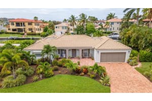 633 Halyard Ln, Longboat Key, FL 34228, Sold 12/17/21
