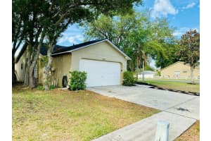 4702 Hunts Ct, Plant City, FL 33566, Sold 10/04/21