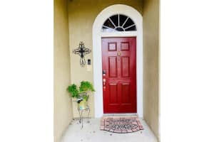 4702 Hunts Ct, Plant City, FL 33566, Sold 10/04/21