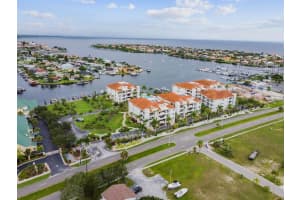 1022 Bellasol Way, Apollo Beach, FL 33572, Sold 11/04/21