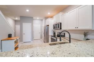 5233 Sylvester Loop, Tampa, FL 33610, Sold 12/20/21