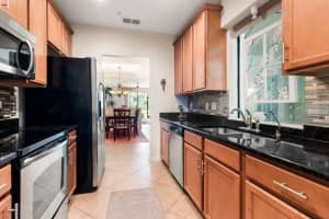 4208 Overture Cir, Bradenton, FL 34209, Sold 10/07/21