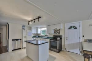 4544 Fox Ridge Blvd, Zephyrhills, FL 33543, Sold 11/18/21