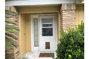 4574 S Hampton Dr, Orlando, FL 32812, Sold 04/01/22
