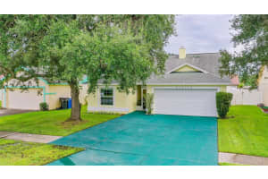 1812 Tarah Trace Dr, Brandon, FL 33510, Sold 10/18/21