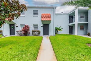2834 Somerset Park Dr, Tampa, FL 33613, Sold 10/27/21