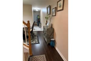 9630 Charlesberg Dr, Tampa, FL 33635, Sold 11/07/21