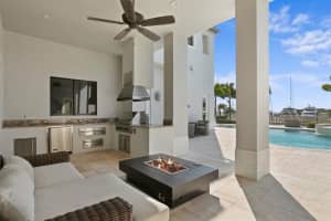 5901 Beacon Shores St, Tampa, FL 33616, Sold 06/01/22