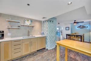 1 Key Capri, Treasure Island, FL 33706, Sold 11/29/21