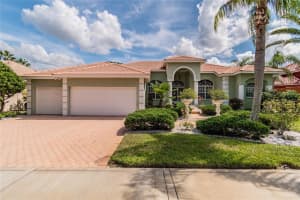 5905 La Rosa Ln, Apollo Beach, FL 33572, Sold 11/22/21