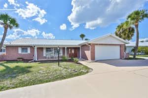 6310 Wisteria Ln, Apollo Beach, FL 33572, Sold 02/11/22