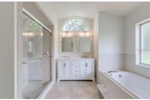 495 Lincoln Ave, Masaryktown, FL 34604, Sold 12/15/21