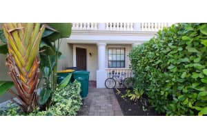 1330 Corso Palermo Ct, Naples, FL 34105, Sold 04/08/22