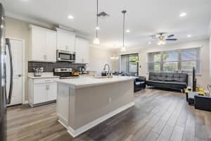 30021 Southwell Ln, Zephyrhills, FL 33543, Sold 11/24/21