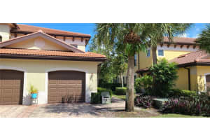 1308 Verde Dr, Naples, FL 34105, Sold 12/03/21
