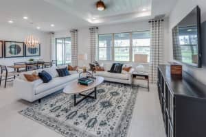 36851 Highland Mdws Ct, Zephyrhills, FL 33542, Sold 04/29/22