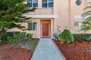 20868 NW 3rd Ln, Pembroke Pines, FL 33029, Sold 11/17/21