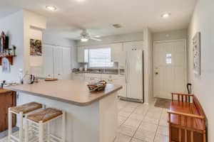 4566 Mohican Trail, Sarasota, FL 34233, Sold 10/28/21