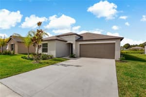 3027 Lytton Hall Dr, Zephyrhills, FL 33540, Sold 01/04/22