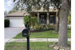 7201 Wakeview Dr, Davenport, FL 33896, Sold 12/21/21