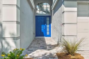 8941 Southbay Dr, Tampa, FL 33615, Sold 12/03/21