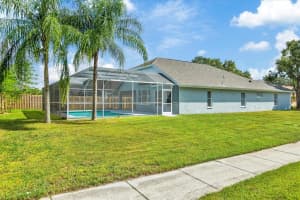 8941 Southbay Dr, Tampa, FL 33615, Sold 12/03/21