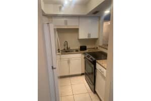 4035 S School Ave, Sarasota, FL 34231, Sold 02/28/22