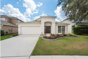 12337 Cedarfield Dr, Riverview, FL 33579, Sold 12/02/21