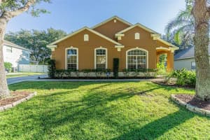 1354 Edison Tree Rd, Apopka, FL 32712, Sold 12/07/21