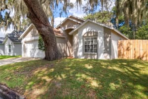 5307 Watson Rd, Riverview, FL 33578, Sold 12/01/21