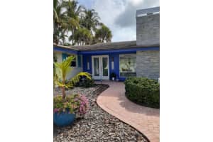 7 Winslow Pl, Longboat Key, FL 34228, Sold 11/23/21