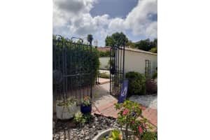 7 Winslow Pl, Longboat Key, FL 34228, Sold 11/23/21