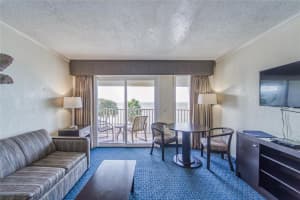 2506 N Rocky Point Dr, Tampa, FL 33607, Sold 12/13/21