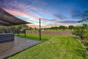 12212 Citrus Leaf Dr, Gibsonton, FL 33534, Sold 04/27/22