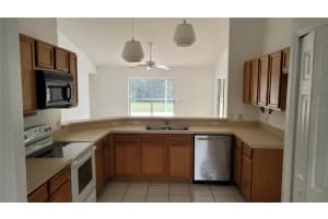 239 Breezy Oaks Ct, Davenport, FL 33896, Sold 12/17/21