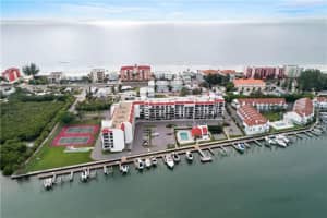 19111 Vista Bay Dr, Indian Shores, FL 33785, Sold 12/15/21