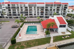 19111 Vista Bay Dr, Indian Shores, FL 33785, Sold 12/15/21