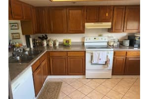 19111 Vista Bay Dr, Indian Shores, FL 33785, Sold 12/15/21