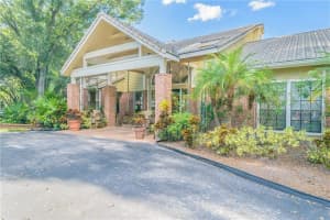 8723 Fancy Finch Dr, Tampa, FL 33614, Sold 11/19/21