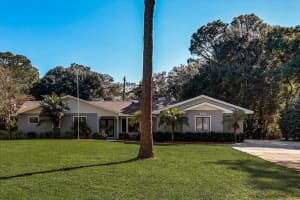 6108 Cypress Cir, Bradenton, FL 34202, Sold 12/16/21