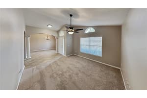 723 Via Bianca Dr, Davenport, FL 33896, Sold 12/27/21