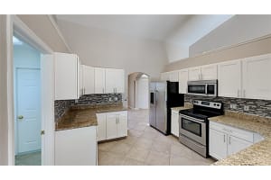 723 Via Bianca Dr, Davenport, FL 33896, Sold 12/27/21