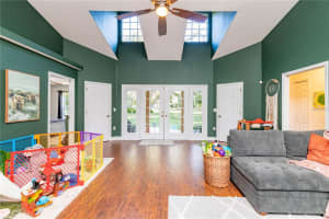 16384 Mudron St, Masaryktown, FL 34604, Sold 12/27/21